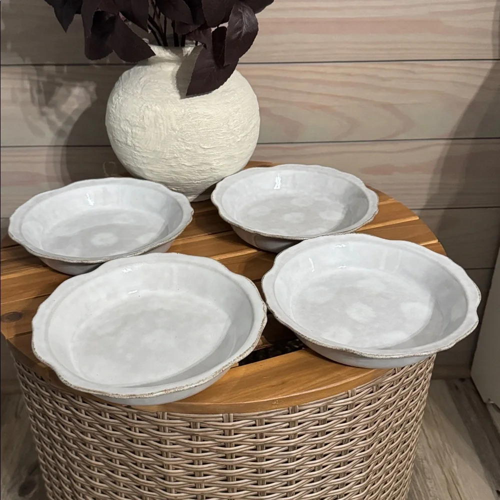 Hearth & Hand Set Of 4 Carved Edge Pasta/Grain Bowl Cream